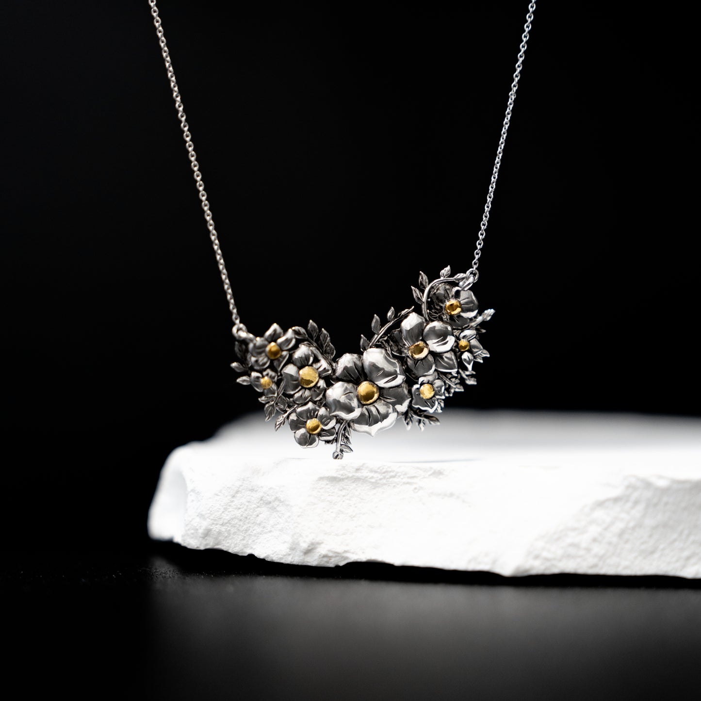 Cherokee Rose Necklace, The Walking Dead