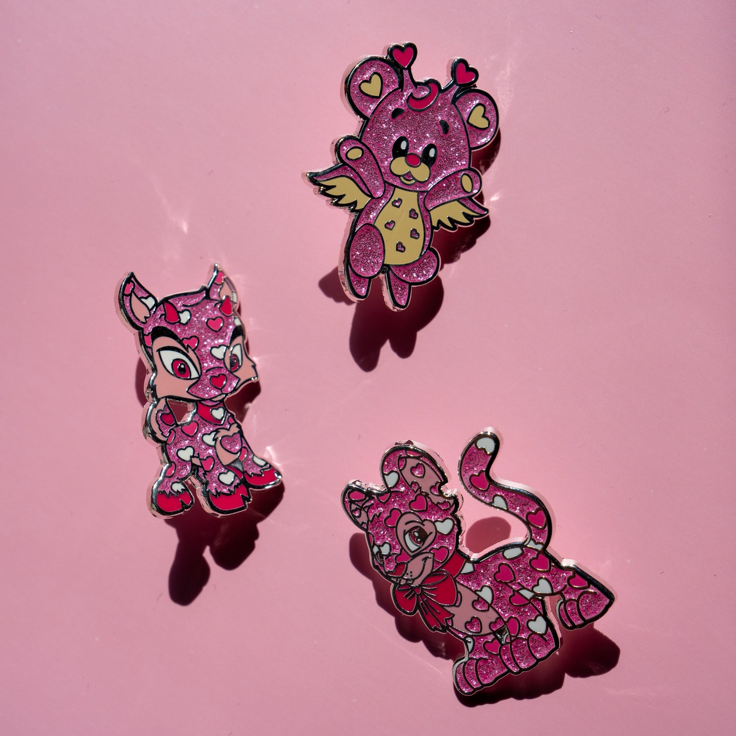 Valentine Ona Pin, Neopets